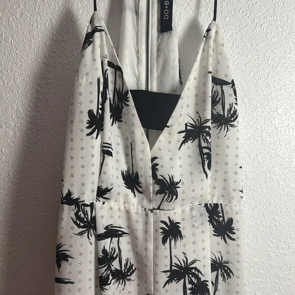 Do + Be White and Black Palm Tree Romper - Picture 3 of 6